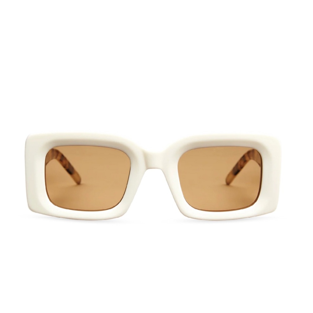 Banbe The Kendall Sunglasses - Ivory & Blonde Tortoise